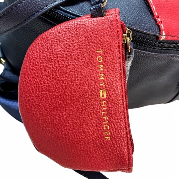 NWT Tommy Hilfiger Red & Blue Medium Backpack With Pouch - Picture 9 of 16